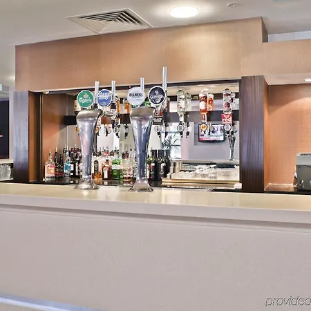 Holiday Inn Express Belfast City By Ihg 